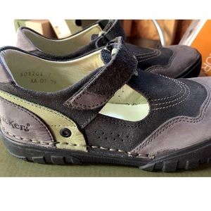 NEW Kickers shoes